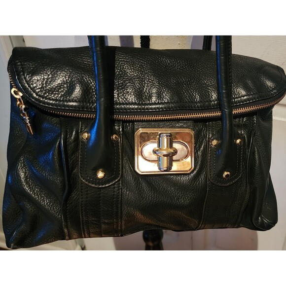 B. MAKOWSKY Black Butter Soft LEATHER Hobo TurnLock Lg Shoulder Bag Purse VguC - Picture 5 of 16